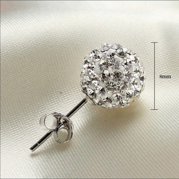 ❄️New-HP❄️Rhinestone CZ Flower Bud Ball Earrings❄️ - Picture 3 of 5